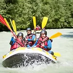 Le Panoramic Mont Blanc - Year Apartamento Chamonix Mont Blanc