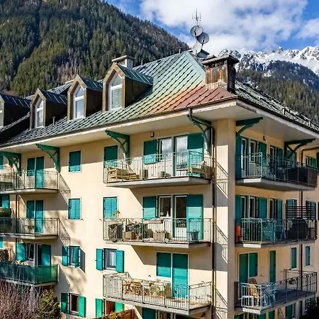 Le Panoramic Mont Blanc - Year Apartment Chamonix